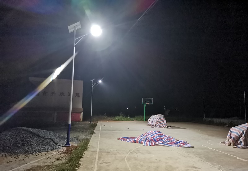 太陽能路燈節(jié)能環(huán)保特性分析