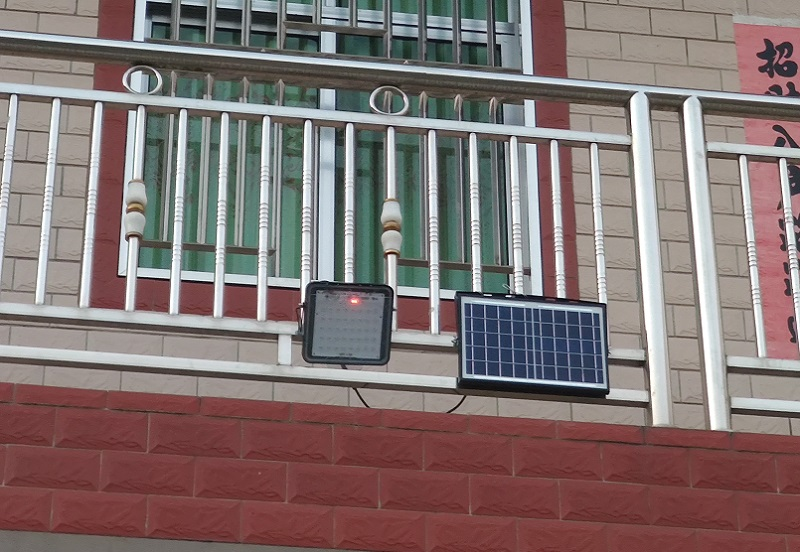 太陽能平板燈的光照效率提升方法